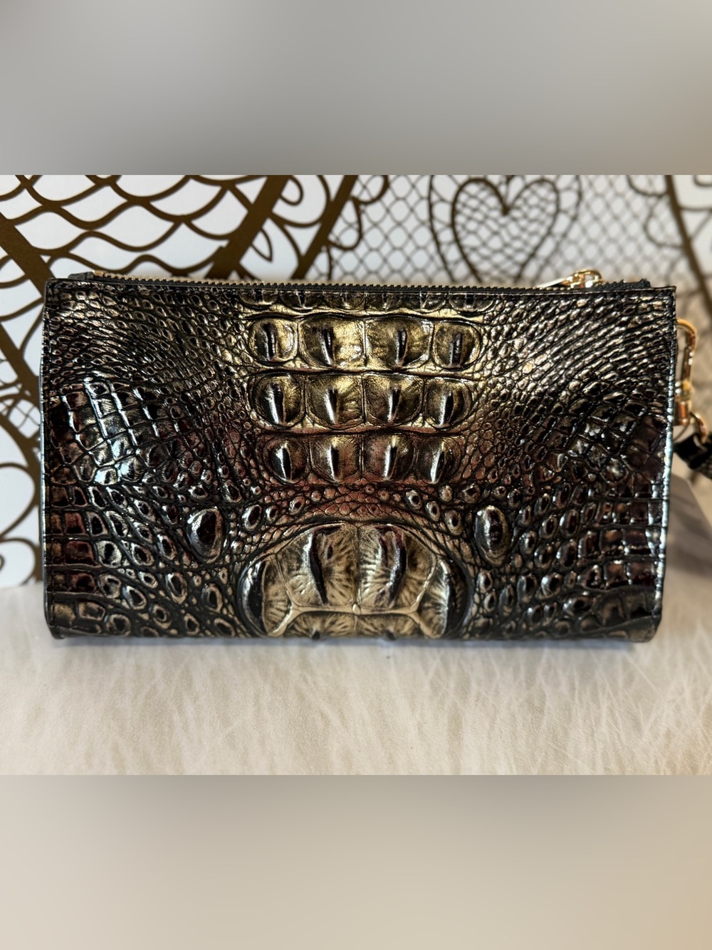 HTF FIRM Brahmin Onyx Melbourne Croc-Embossed Metallic Clutch - Black/Gold NWT